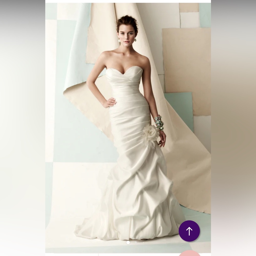 Mikaella wedding dress style 1406 size 6